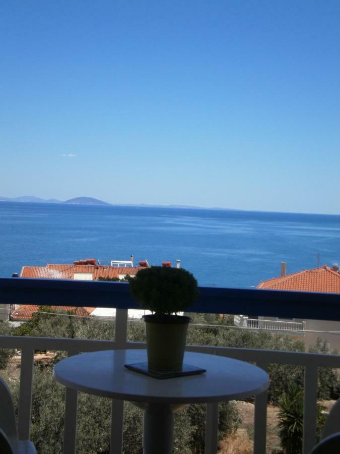 Seaview - Selfcatering Apartment - Helen No 2 Хіропігадо Екстер'єр фото